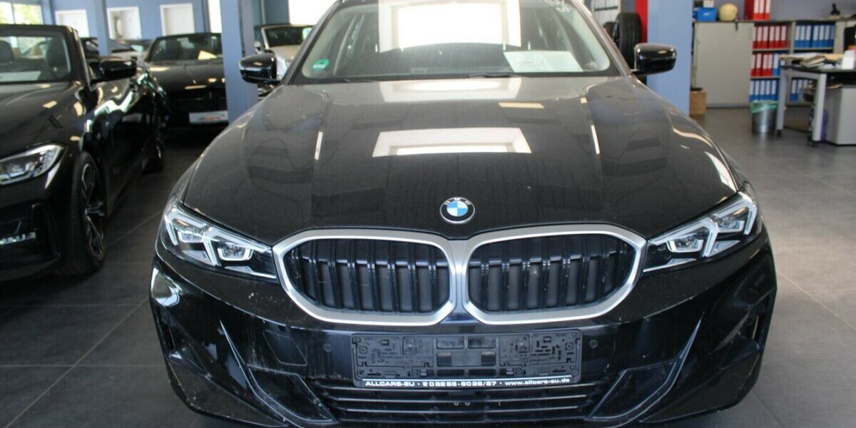 BMW 318 318i Touring Aut. 14.450 km 28.980 &euro; Euskirchen 53881