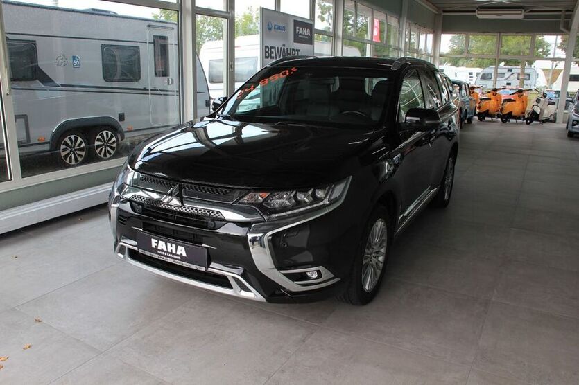 Plug-in Hybrid Outlander