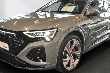 Audi Q8 e-tron 38.600 km 57.880 &euro; Lübeck 23556