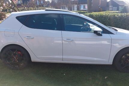 Seat Leon 182.000 km 7.999 &euro; Saterland 26683
