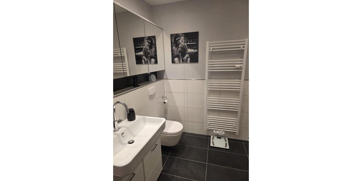 Erdgeschoßwohnung Hürth - 3.5 Zimmer, 83 m&sup2;, 1.140&euro; | Angebot:24943795