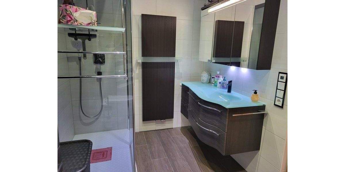 Etagenwohnung Wendelstein - 3 Zimmer, 76 m&sup2;, 900&euro; | Angebot:25563299