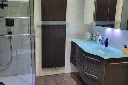 Wohnung Wendelstein - 3 Zimmer, 76 m&sup2;, 900&euro; | Angebot:25563299