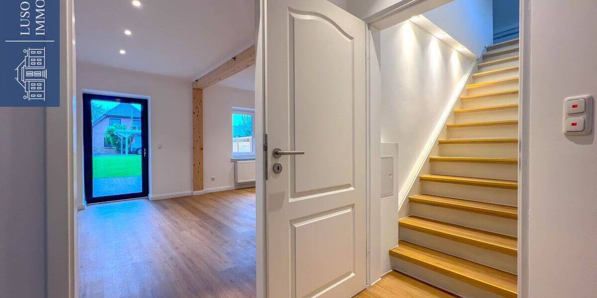 Einfamilienhaus Hamburg Eidelstedt - 3 Zimmer, 130 m&sup2;, 2.600&euro; | Angebot:26824857