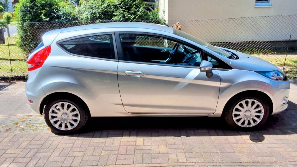 Ford Fiesta 124.043 km 4.500 &euro; Berlin 12623