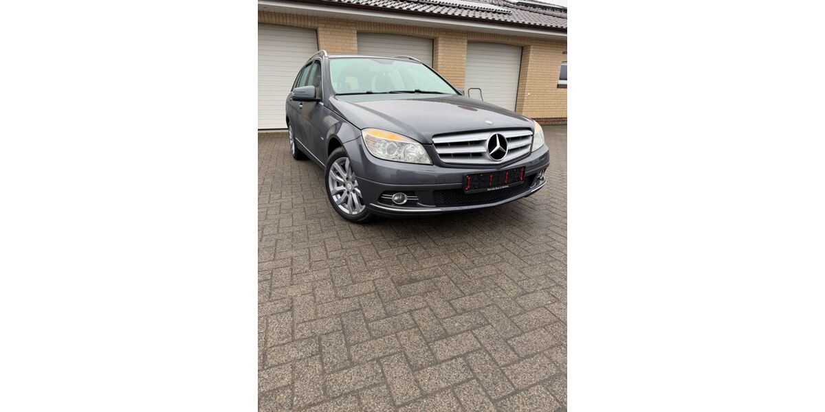 Mercedes-Benz C 200 183.000 km 8.300 &euro; Siek 22962