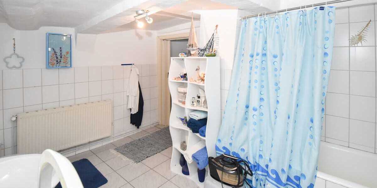 Historisches Reihenhaus mit PV-Anlage!!! - Reihenmittelhaus Bad Salzdetfurth | Angebot:26336858