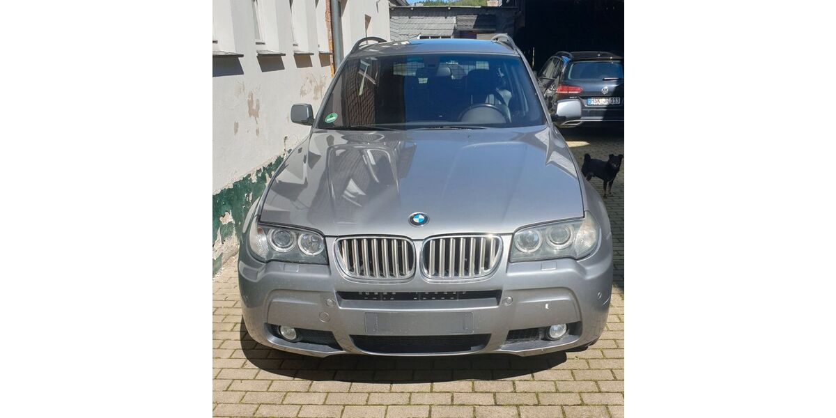 BMW X3 312.000 km 5.890 &euro; Schmallenberg 57392