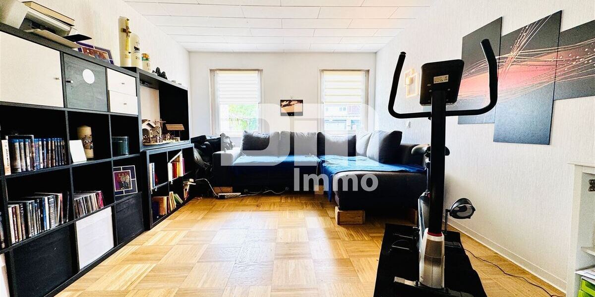 Modernisierte Doppelhaushälfte mit großem Grundstück und vielen Extras - Doppelhaushälfte Lohfelden | Angebot:27092543