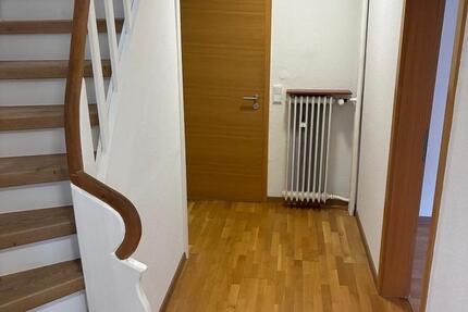 Haus Dortmund Hörde - 5 Zimmer, 131 m&sup2;, 1.450&euro; | Angebot:25302195