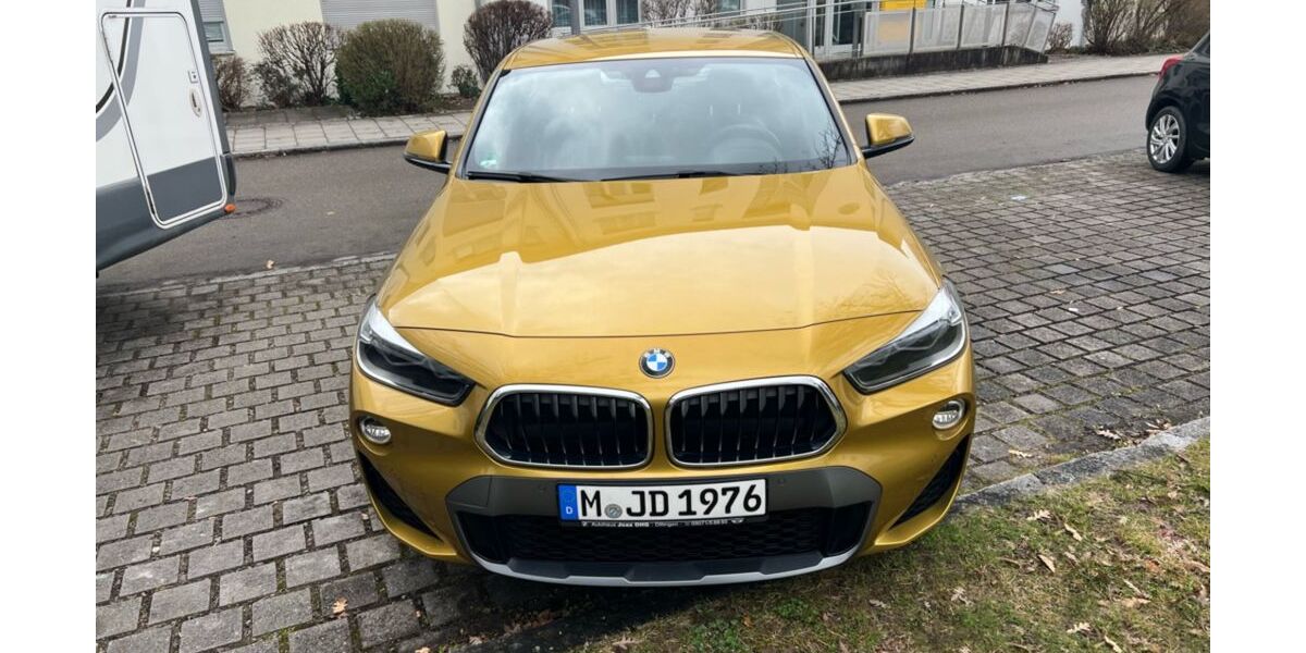 BMW X2 179.000 km 16.900 &euro; München 81827