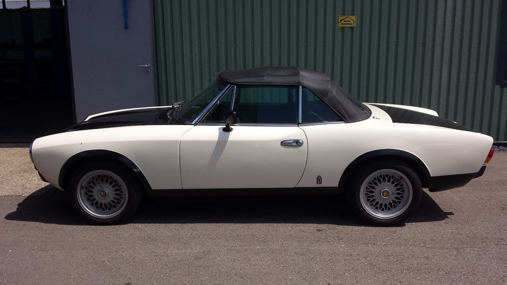 Fiat 124 Spider 159.000 km 20.900 &euro; Hohenstein 72531
