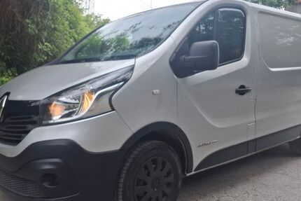 Renault Trafic 224.329 km 8.199 &euro; Duisburg 47169
