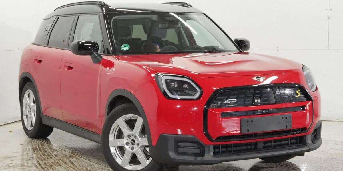 Mini Cooper SE Countryman 8.300 km 35.640 &euro; Meerbusch 40668