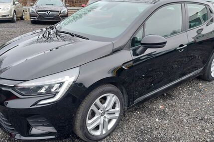 Renault Clio 67.000 km 9.999 € Eichenzell 36124