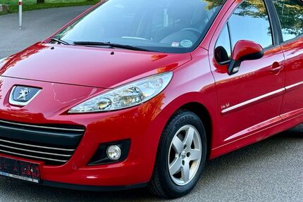 Peugeot 207 118.000 km 3.280 € Stuttgart 70469