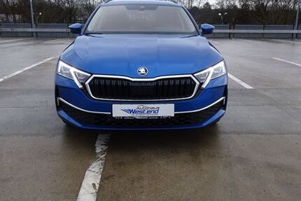 Skoda Octavia 74.000 km 27.900 &euro; München 80686