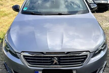 Peugeot 308 198.015 km 8.790 &euro; Berching 92334