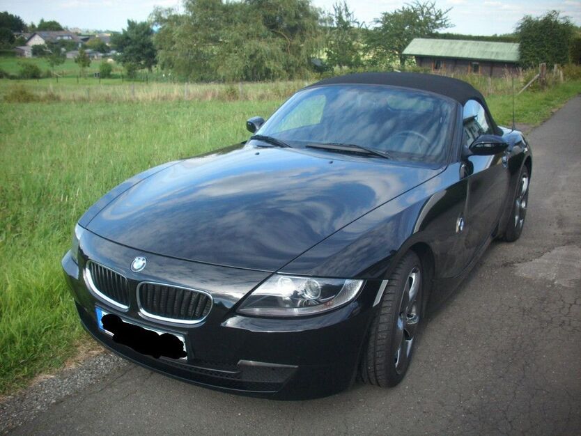 BMW Z4 99.950 km 10.990 € Köln 51105