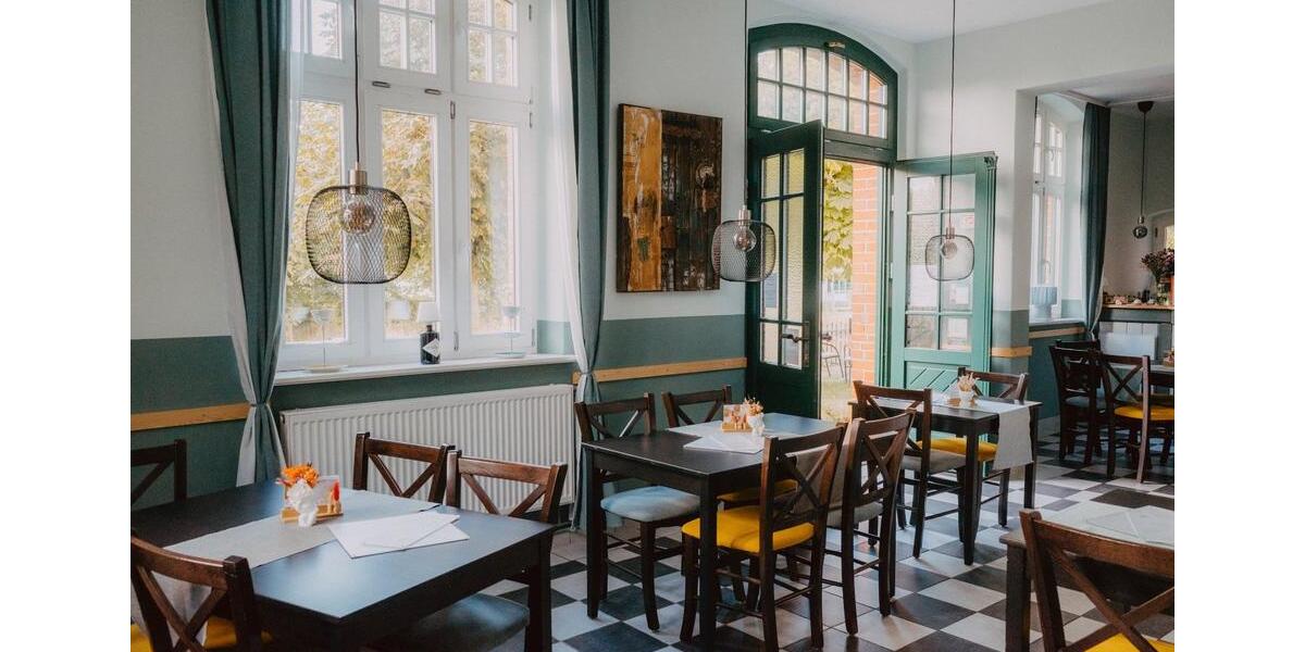 Einfamilienhaus Dargun - 12 Zimmer, 385 m&sup2;, 620.000&euro; | Angebot:26161717