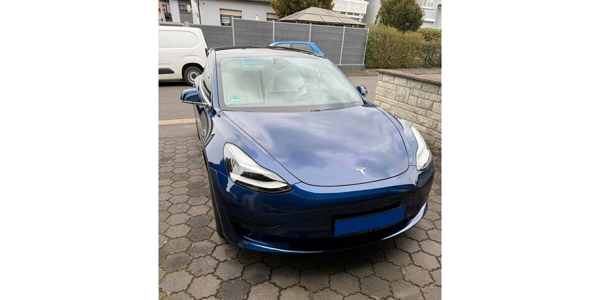 Tesla Model 3 15.000 km 24.900 &euro; Alzenau 63755