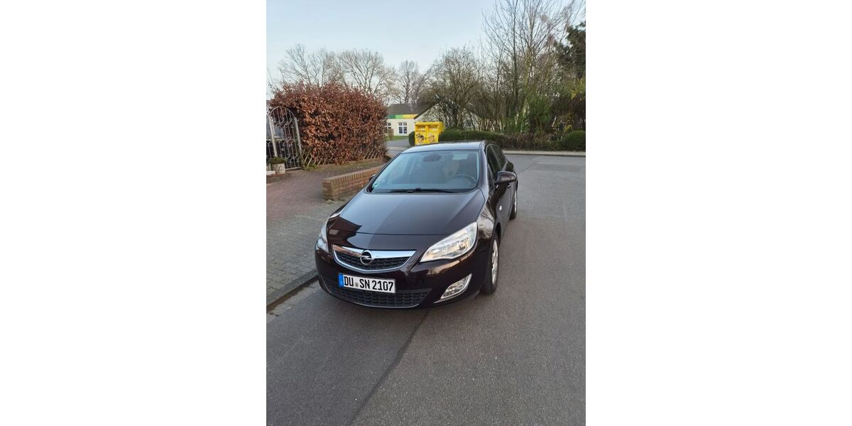 Opel Astra 136.500 km 4.900 &euro; Duisburg 47179