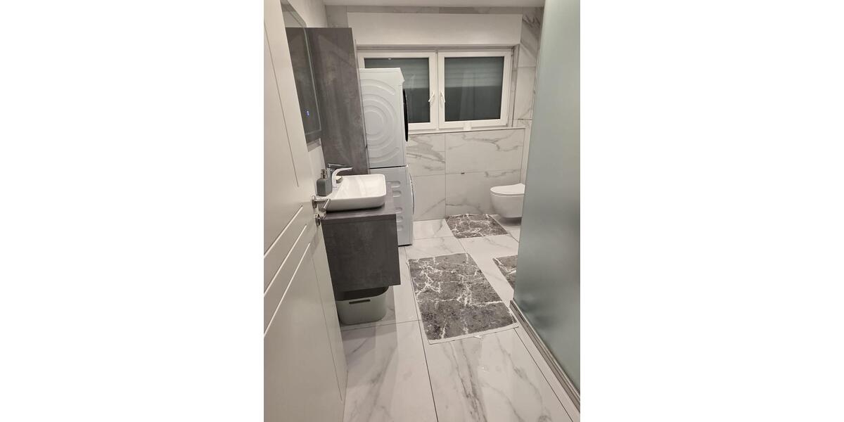 Etagenwohnung Erlensee - 4 Zimmer, 130 m&sup2;, 1.700&euro; | Angebot:24753661