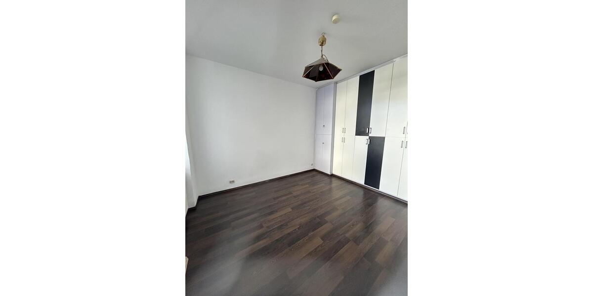 Erdgeschoßwohnung Hanau Lamboy - 4 Zimmer, 108 m&sup2;, 1.350&euro; | Angebot:26021149