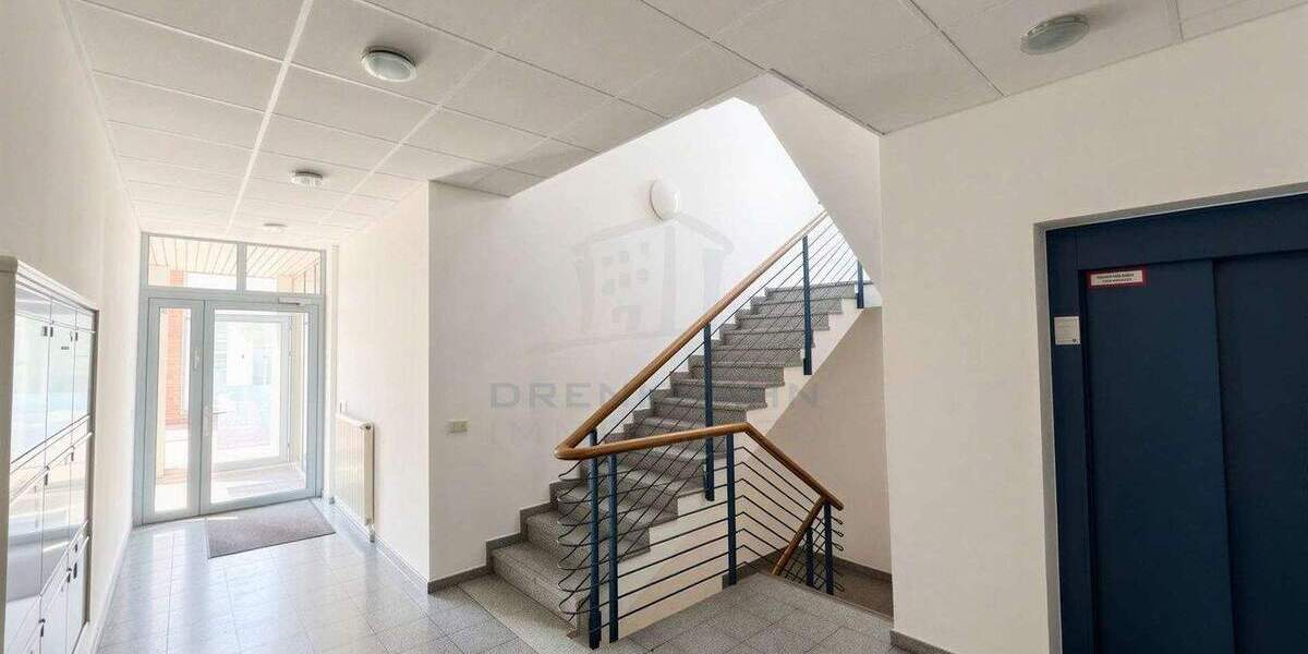 Etagenwohnung Rostock Kröpeliner Tor-Vorstadt - 2 Zimmer, 80 m&sup2;, 279.200&euro; | Angebot:25665370