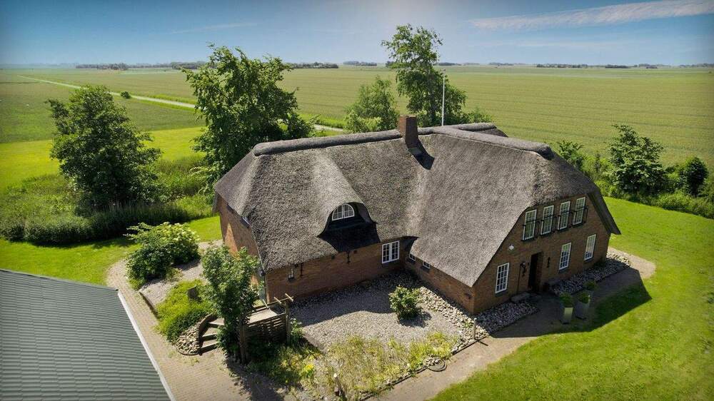 Einfamilienhaus Emmelsbüll-Horsbüll Horsbüll - 7 Zimmer, 595.000&euro; | Angebot:25689314