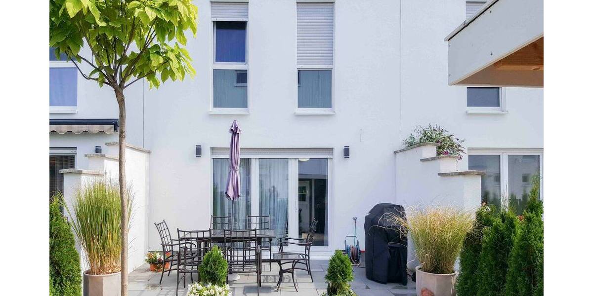 Reihenmittelhaus Wiesbaden Erbenheim - 6 Zimmer, 150 m&sup2;, 749.000&euro; | Angebot:25929017