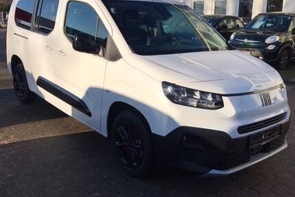 Fiat Doblo 6.300 km 29.631 &euro; Flensburg 24941