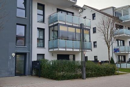 Barr.freie 3 Zi-EG-Wohnung mit großem Garten inkl. TG (prov.frei) 3 zimmer