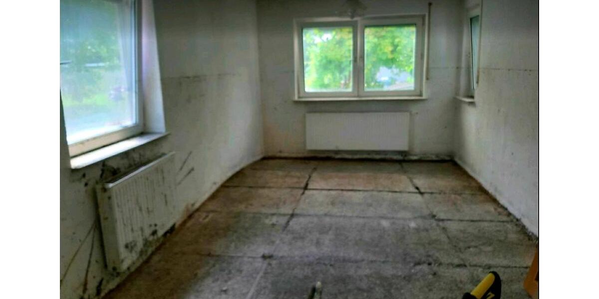Doppelhaushälfte Günzburg - 4 Zimmer, 110 m&sup2;, 195.000&euro; | Angebot:25239675