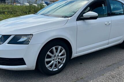 Skoda Octavia 450.000 km 5.600 &euro; Lahr 77933