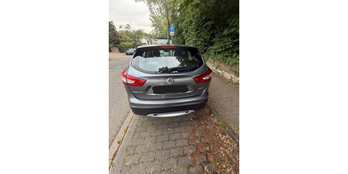 Nissan Qashqai 182.500 km 10.350 &euro; Karlsruhe 76149