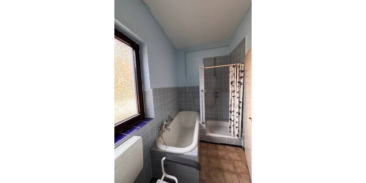 Einfamilienhaus Wardenburg / Achternmeer Westerholt - 6 Zimmer, 189 m&sup2;, 300.000&euro; | Angebot:25799061