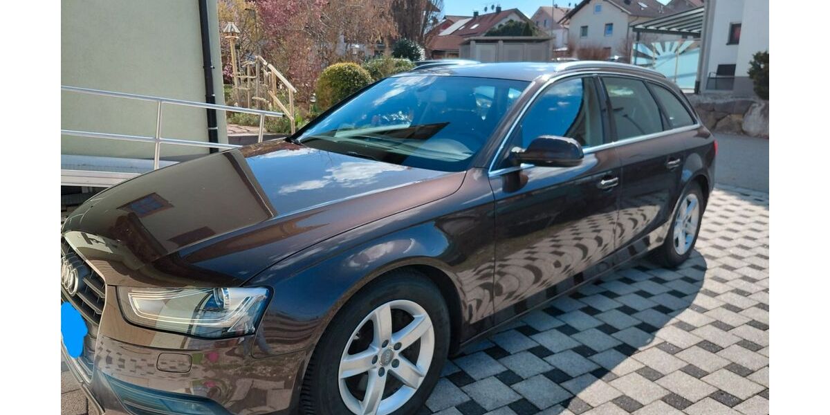 Audi A4 210.000 km 7.600 &euro; Geisenried 87616