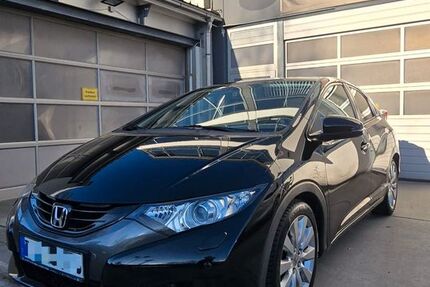 Honda Civic 156.585 km 9.000 &euro; Tiefenbach 94113