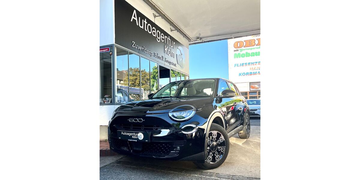 Fiat 600 32.432 km 19.390 &euro; Köln 51067