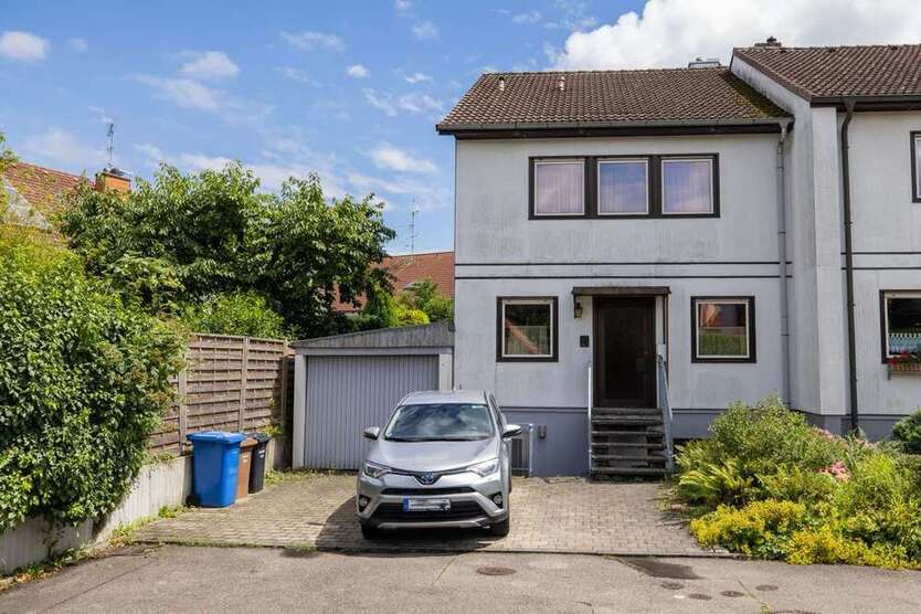 Haus zum Kaufen in Konstanz Dettingen 645.000 € 175 m²