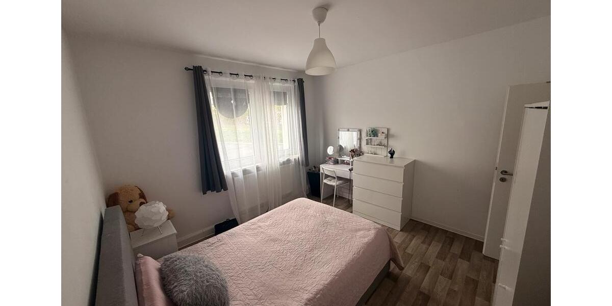 Etagenwohnung Gotha - 2 Zimmer, 20 m&sup2;, 585&euro; | Angebot:26316209