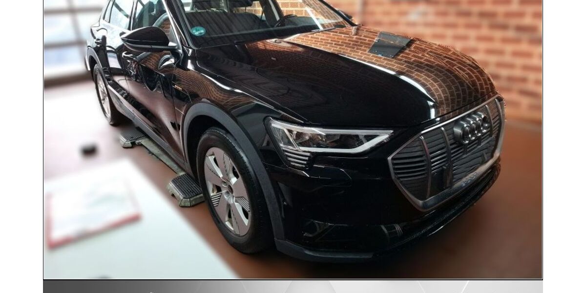 Audi e-tron 39.500 km 25.969 &euro; Helmstedt 38350