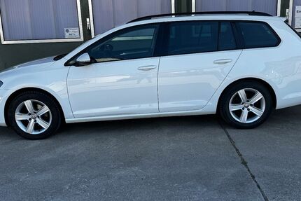 VW Golf 222.000 km 8.990 &euro; Bad Tölz 83646