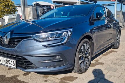 Renault Megane 124.000 km 12.900 &euro; Dietingen 78661