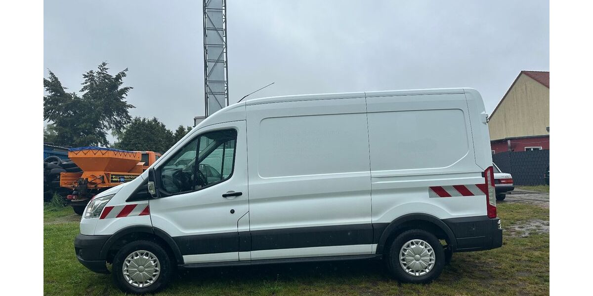 Ford Transit 170.000 km 9.400 &euro; Ahrensfelde bei Berlin 16356