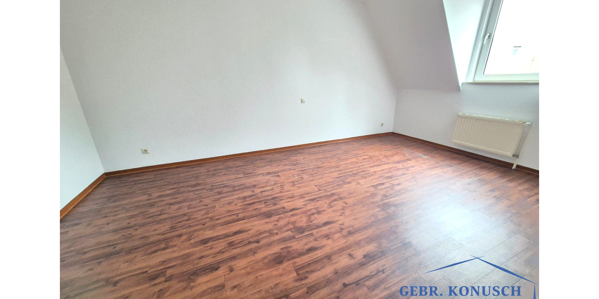 Dachgeschoßwohnung Meppen - 3 Zimmer, 105 m&sup2;, 920&euro; | Angebot:26697957