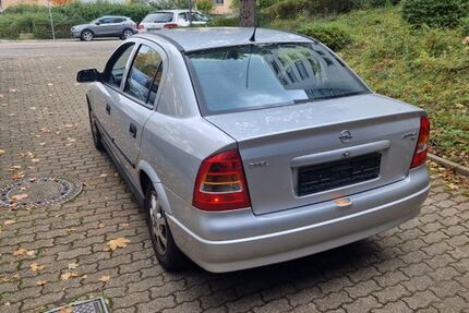Opel Astra 192.000 km 1.550 € Pforzheim 75181