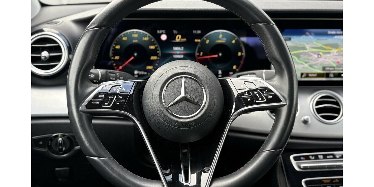 Mercedes-Benz E 200 d VIRTUAL+COCKPIT/KAMERA/NAVI/CARPLAY/SHZ 109.838 km 25.900 &euro; Villingen-Schwenningen 78054