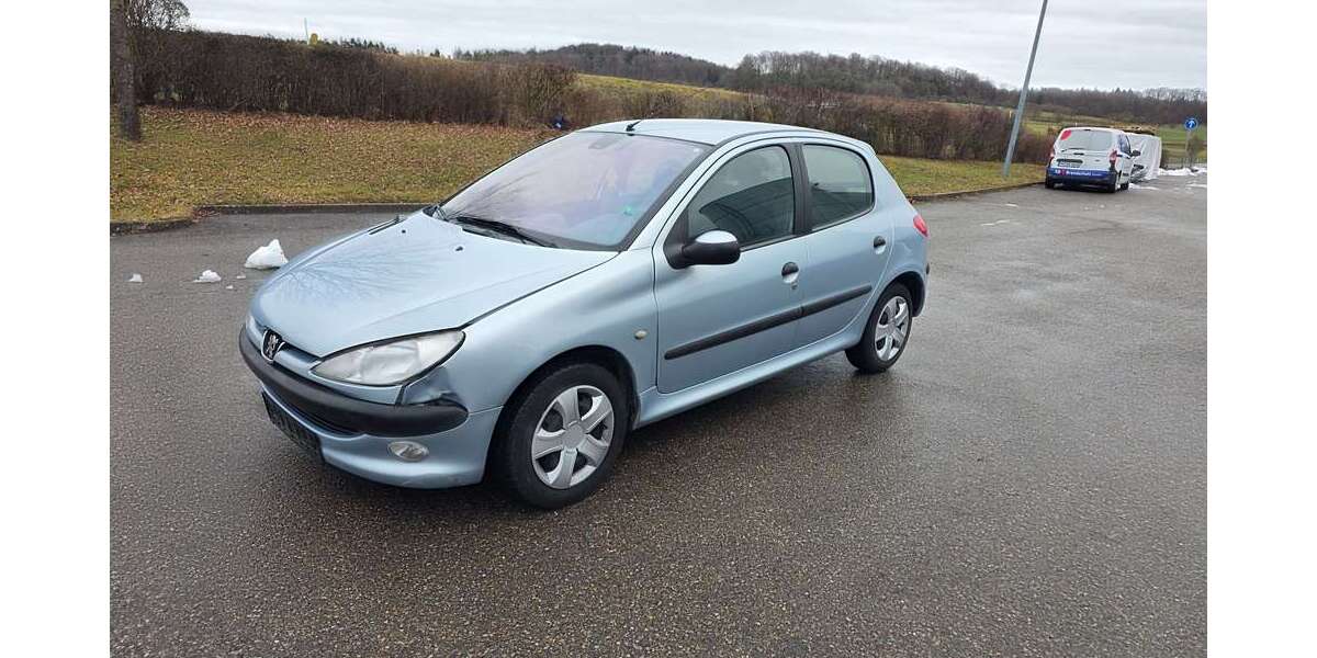 Peugeot 206 214.000 km 550 &euro; Althengstett/Calw 75382